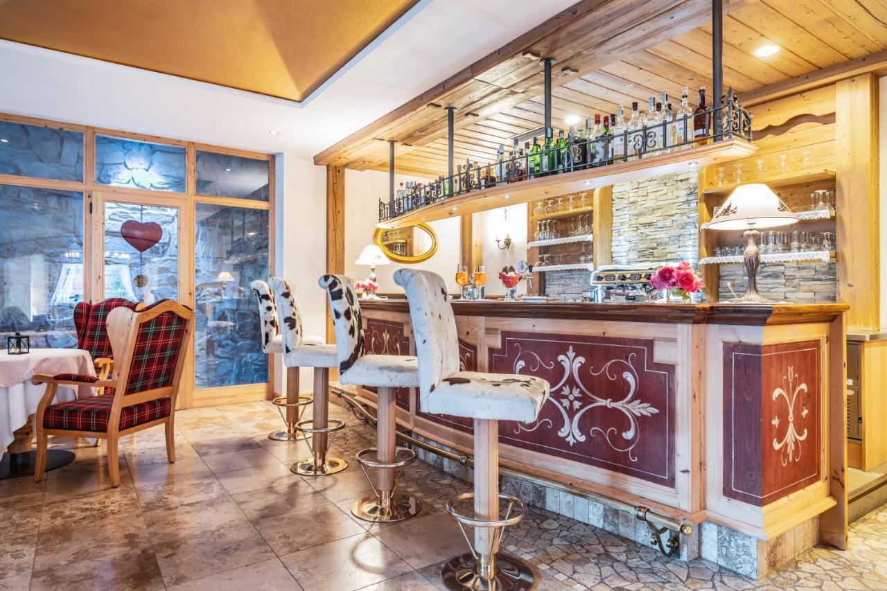 Residence Anda Поцца-ди-Фасса Экстерьер фото