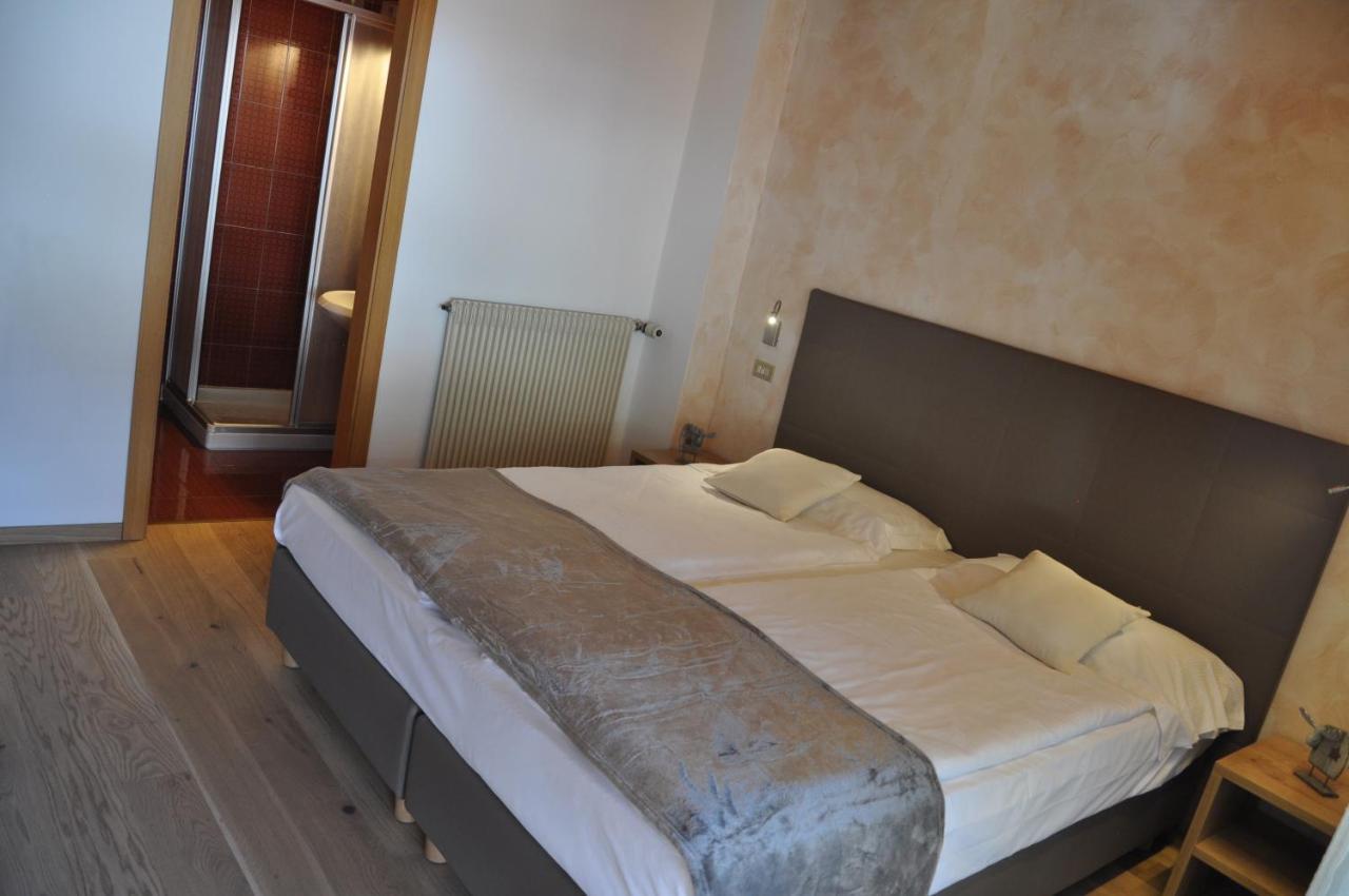 Residence Anda Поцца-ди-Фасса Экстерьер фото